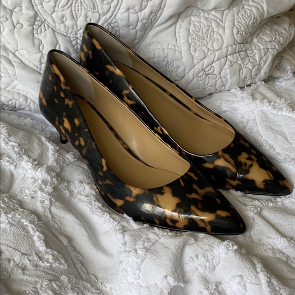Ann Taylor kitten heels